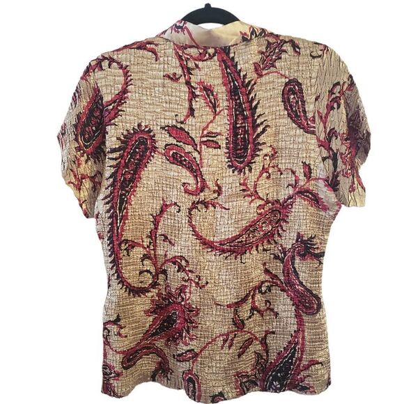 Casual Corner Button Front Crinkle Stretch Short Sleeve Top - Picture 2 of 5